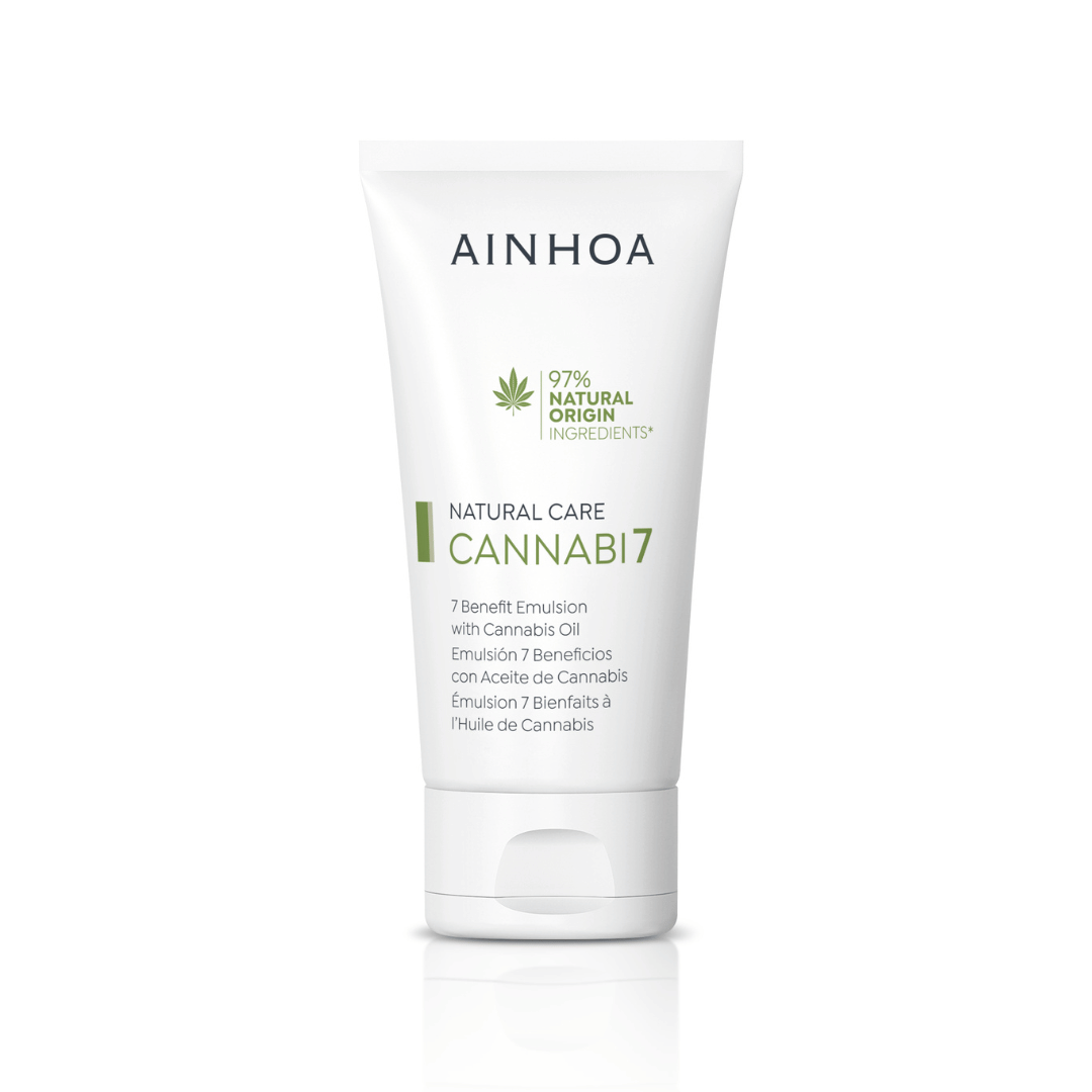Billedet viser hudplejeproduktet CANNABI7 - 7 BENEFIT EMULSION WITH CANNABIS OIL i sin fine tube. Hudplejeproduktet er til en dagcreme med cannabis olie til normal til kombineret hud.