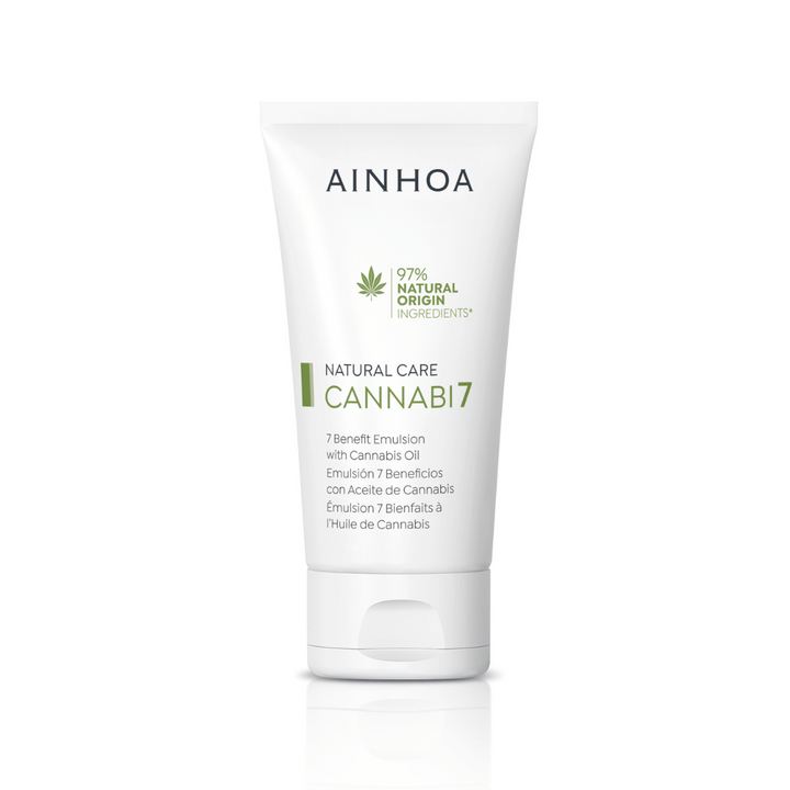 Billedet viser hudplejeproduktet CANNABI7 - 7 BENEFIT EMULSION WITH CANNABIS OIL i sin fine tube. Hudplejeproduktet er til en dagcreme med cannabis olie til normal til kombineret hud.