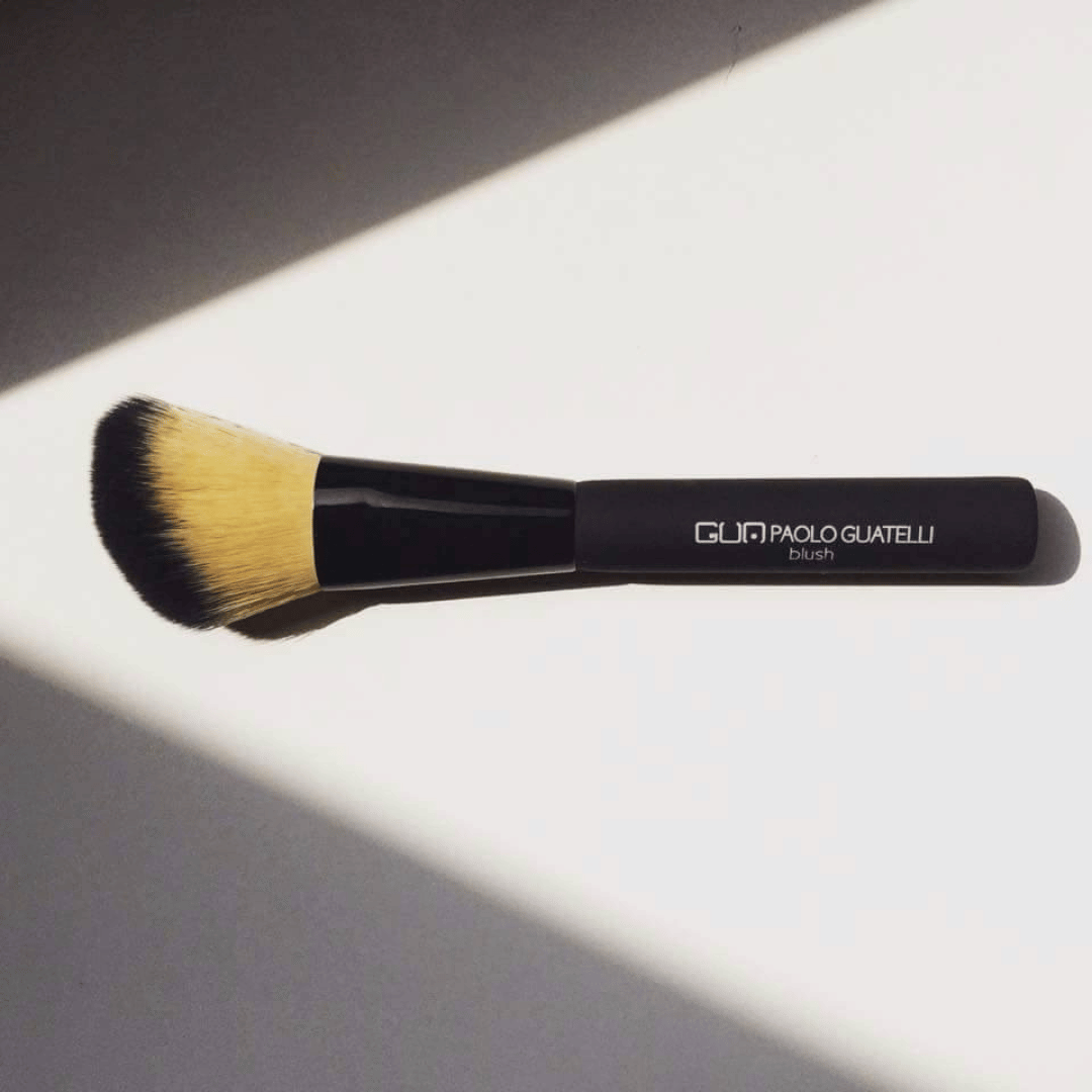 PAOLO GUATELLI PROFESSIONAL BLUSHER BRUSH
