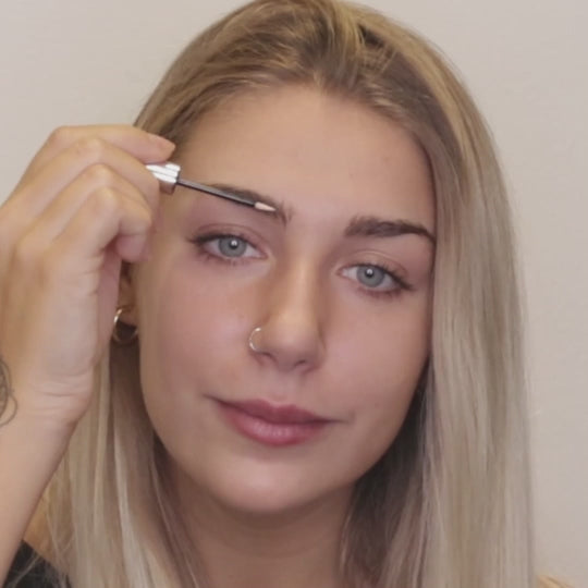 DIY video f THUYA LASHES & BROWS BOOSTER GEL 🌱: Vegansk serum