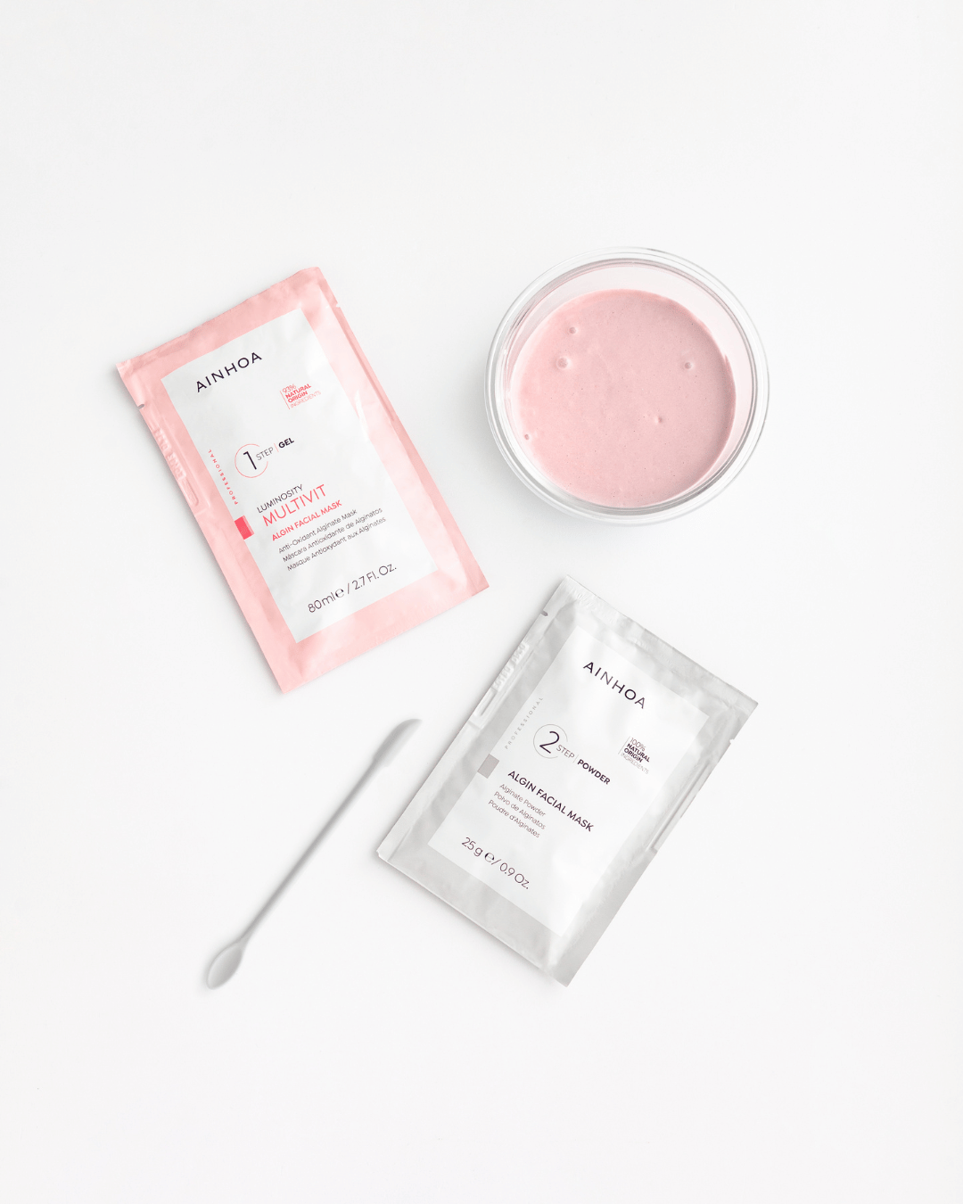 Billed der viser en Ainhoa Antioxidant Alginat Maske: Vegansk maske med Vitamin E, B3 og B5. Beskytter mod miljøskader og fremmer en ensartet hudtone.