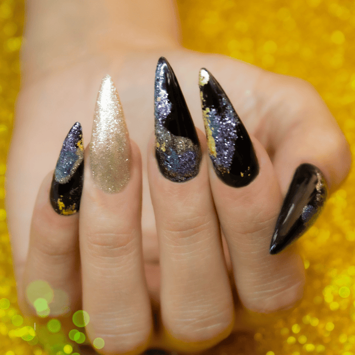 MISS GLITTER DRAMA QUEEN