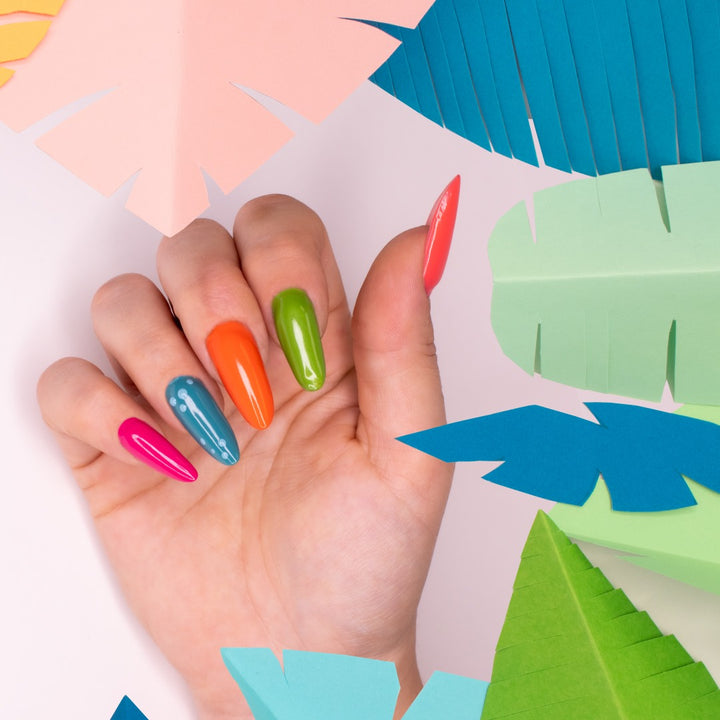 DELUXE TROPICAL NAIL POLISH KIT