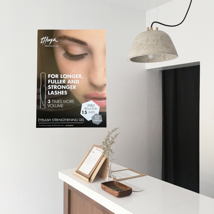 EYELASHES STRENGTHENING GEL POSTER